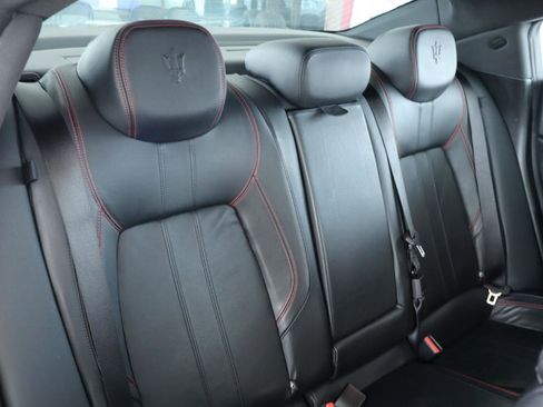 Used 2017 Maserati Ghibli S image 39