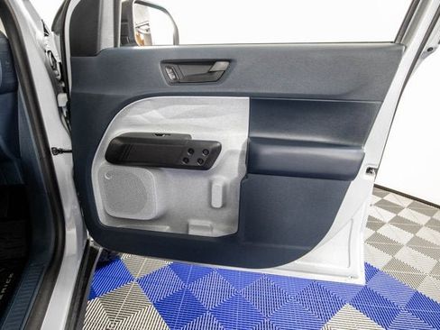 Used 2025 Ford Maverick XLT w/ Equipment Group 302A AWD/4WD image 16