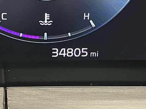 Used 2024 Kia Telluride SX X-Line image 9