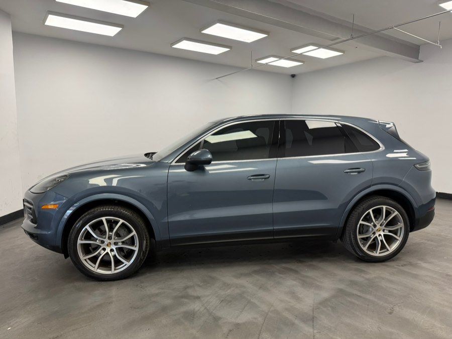 Used 2019 Porsche Cayenne S w/ Premium Plus Package AWD/4WD image 4
