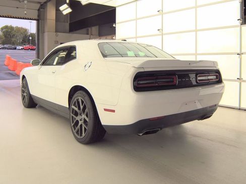 Used 2018 Dodge Challenger R/T w/ Sound Group RWD image 4