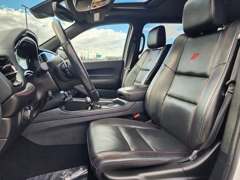 Used 2024 Dodge Durango GT image 10