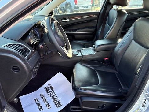 Used 2023 Chrysler 300 Touring L w/ Popular Equipment Group image 15