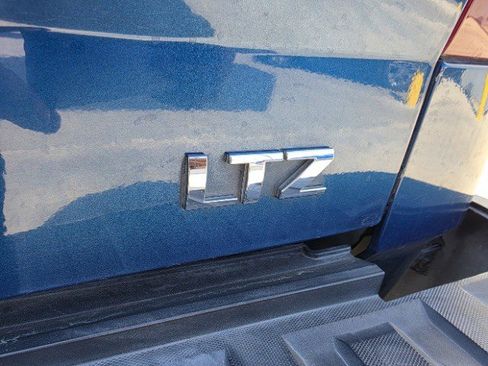 Used 2018 Chevrolet Silverado 1500 LTZ w/ Texas Edition image 11