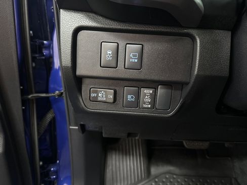 Used 2023 Toyota Tacoma Limited image 32