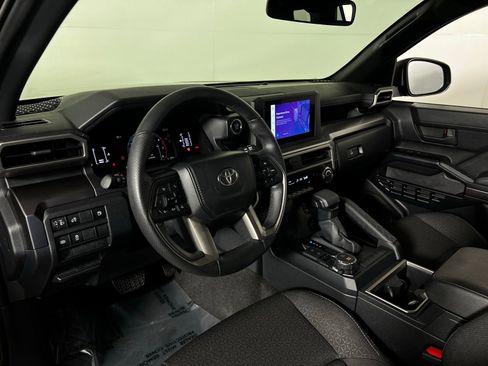 Certified 2025 Toyota 4Runner SR5 image 12