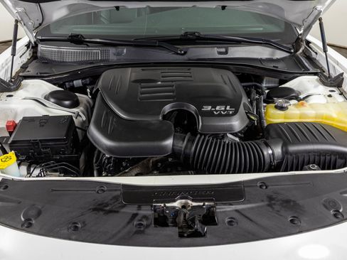 Used 2018 Dodge Charger GT AWD/4WD image 52