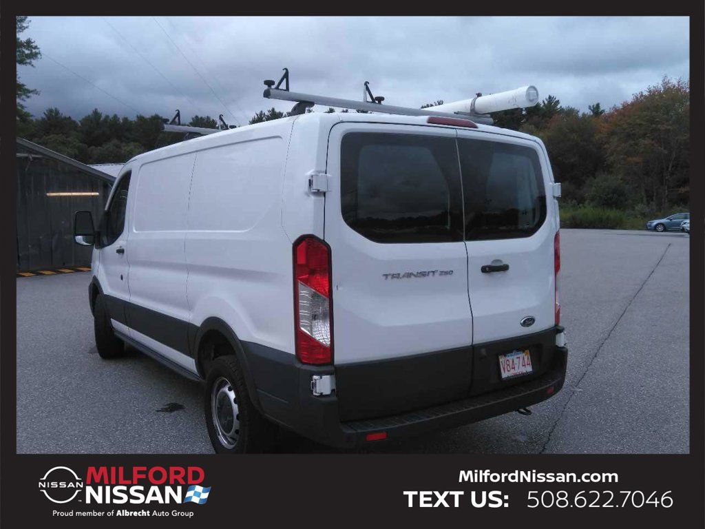 Used 2020 Ford Transit 250 Low Roof w/ Load Area Protection Package RWD image 2
