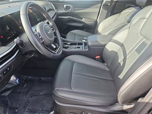 Certified 2025 Kia Sorento X-Line EX image 29
