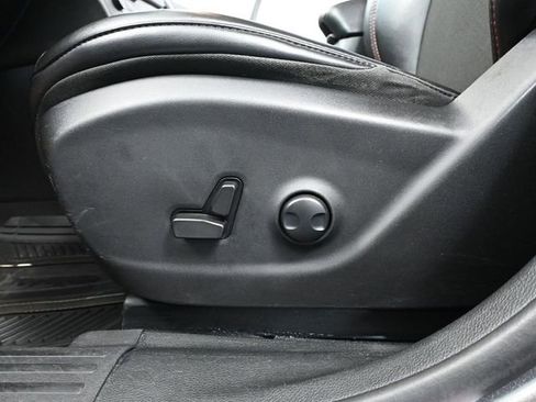 Used 2022 Jeep Cherokee Trailhawk image 20