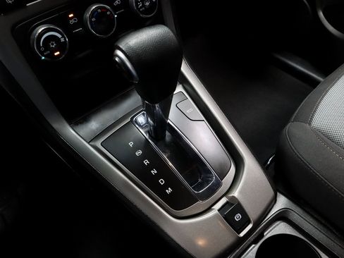 Used 2014 Chevrolet Captiva Sport LS image 33