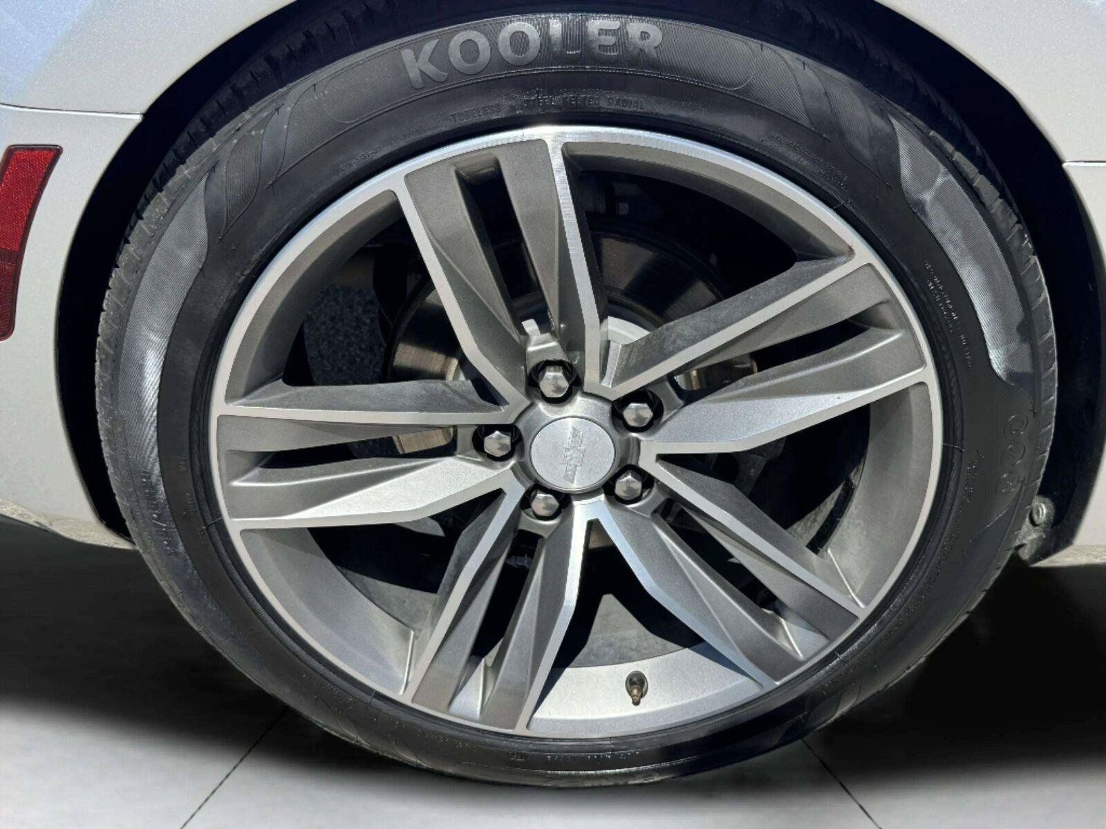 Used 2016 Chevrolet Camaro LT RWD image 42