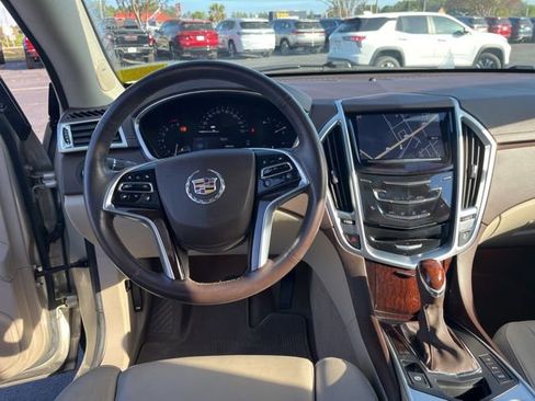 Used 2015 Cadillac SRX Luxury w/ Driver Awareness Package image 17