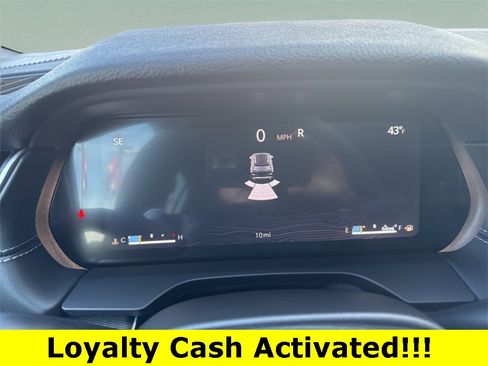 New 2025 Jeep Grand Cherokee Altitude image 15