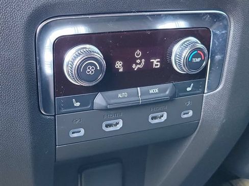 Used 2024 GMC Yukon Denali Ultimate w/ LPO, Illumination Package AWD/4WD image 14