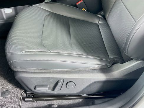 New 2025 Kia EV6 Wind image 17