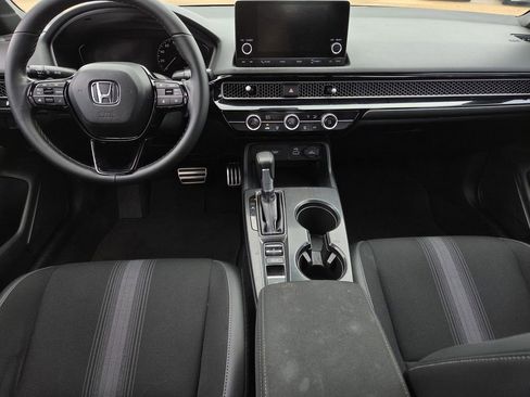 Used 2024 Honda Civic Sport image 9