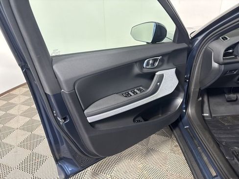 Used 2021 Polestar Polestar 2 w/ Performance Package image 12