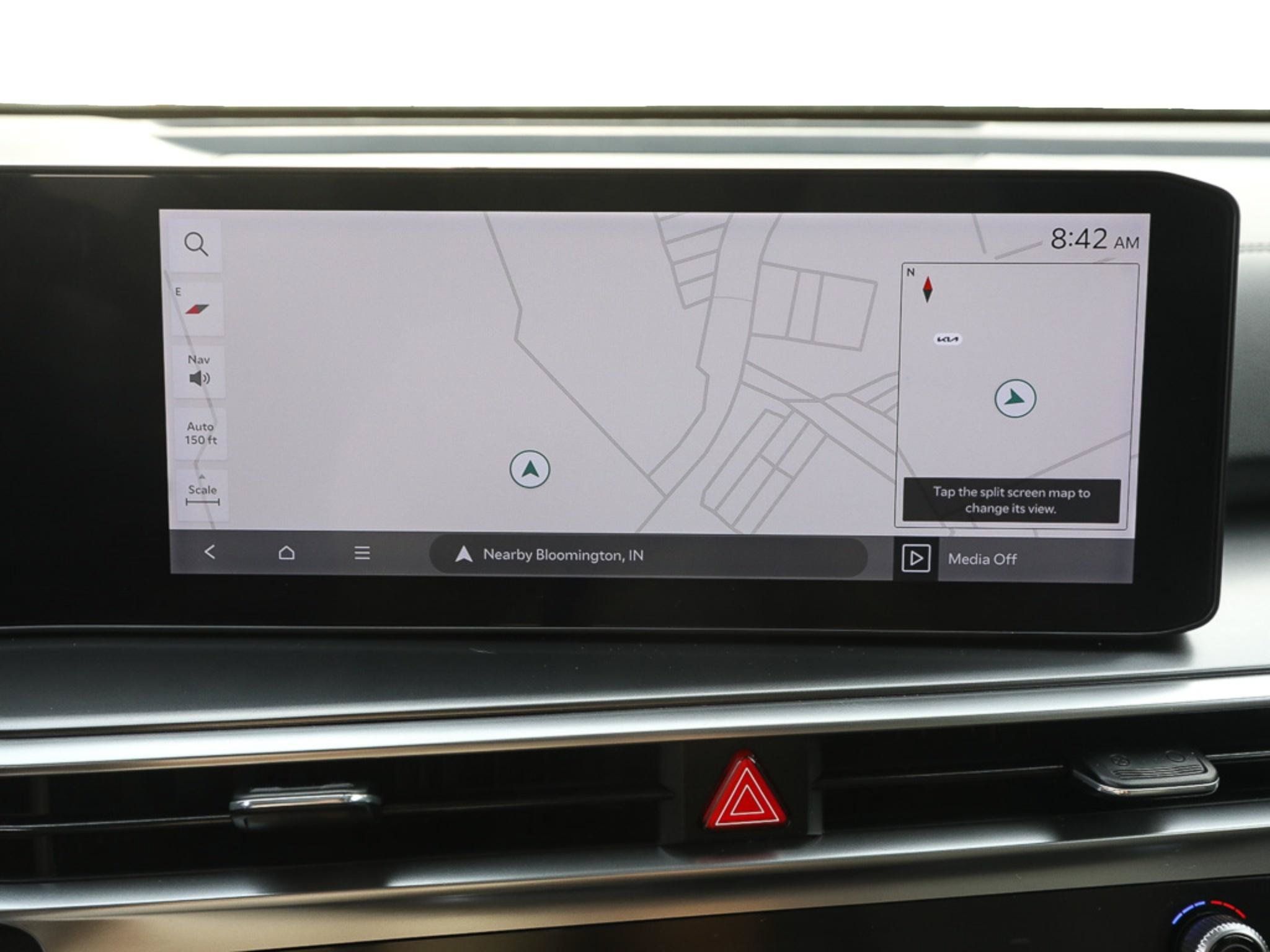 Used 2025 Kia Sorento S w/ Panoramic Sunroof Package FWD image 13