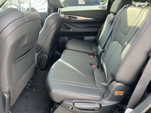 New 2027 INFINITI QX60 Luxe w/ Cargo Package FWD image 8