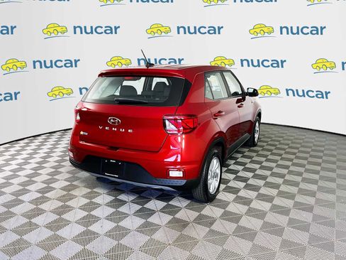 Used 2024 Hyundai Venue SE image 7