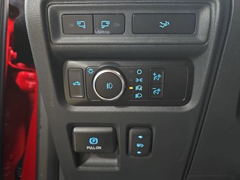 Used 2023 Ford F150 Lariat w/ Equipment Group 502A High image 27