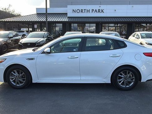 Used 2019 Kia Optima LX image 5