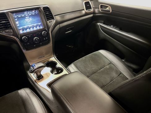 Used 2015 Jeep Grand Cherokee Altitude image 27