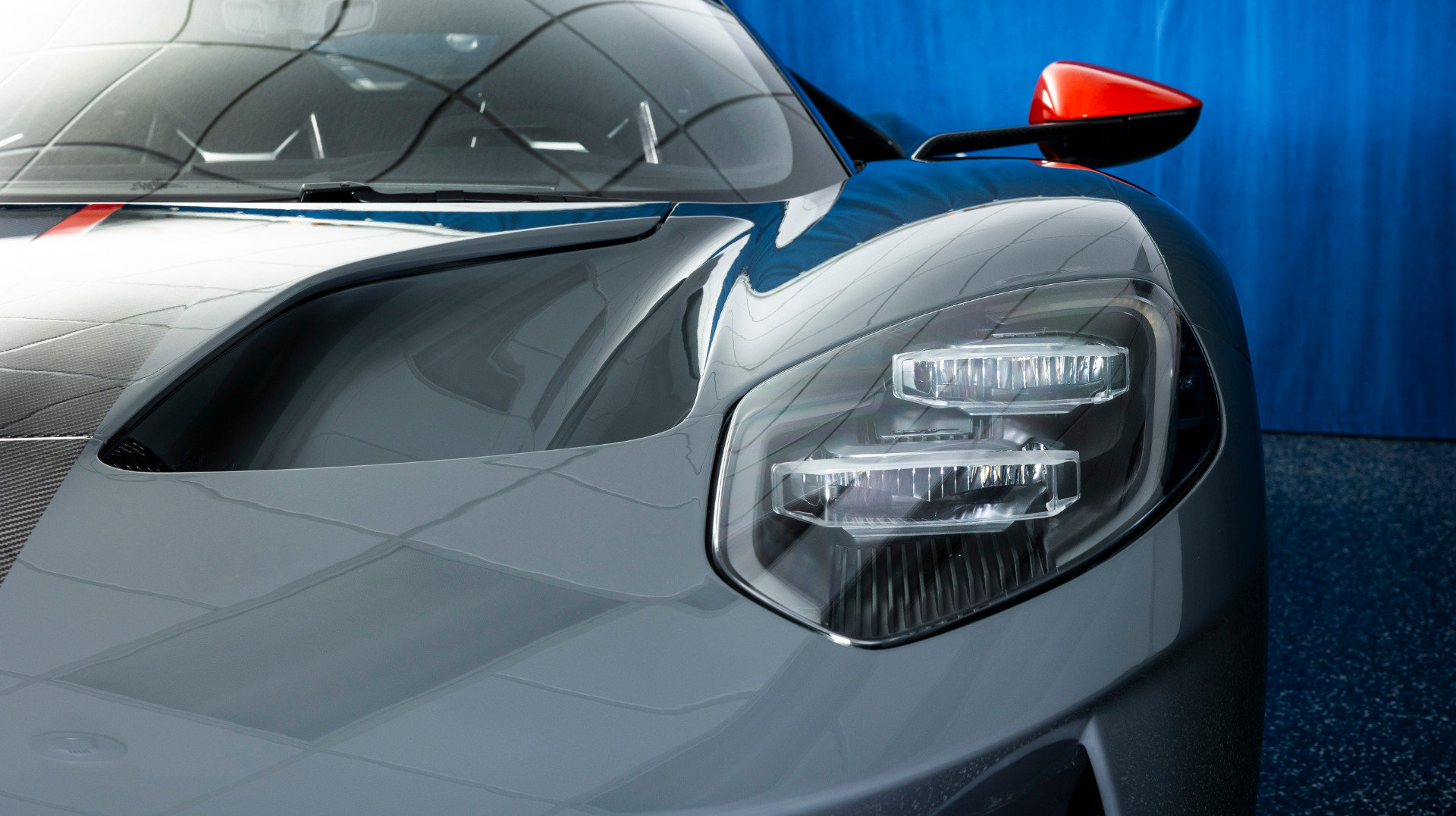 Used 2020 Ford GT Carbon Series RWD image 15