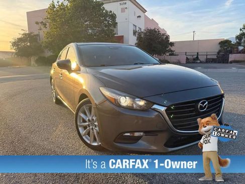 Used 2017 MAZDA MAZDA3 Touring FWD image 1