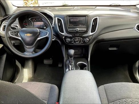Used 2023 Chevrolet Equinox LT image 15
