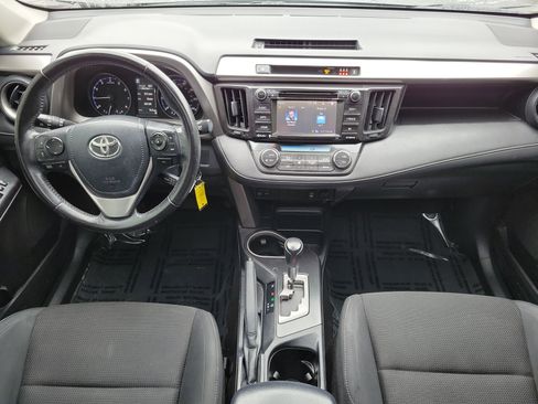 Used 2017 Toyota RAV4 XLE w/ Carpet Mat Package image 15