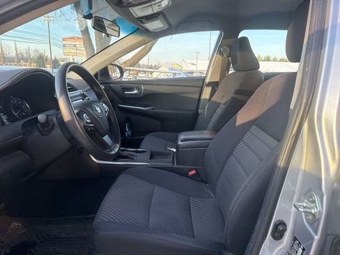 Used 2017 Toyota Camry LE image 15