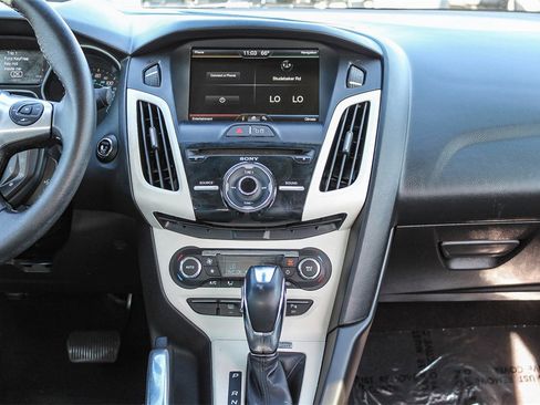 Used 2012 Ford Focus Titanium image 17