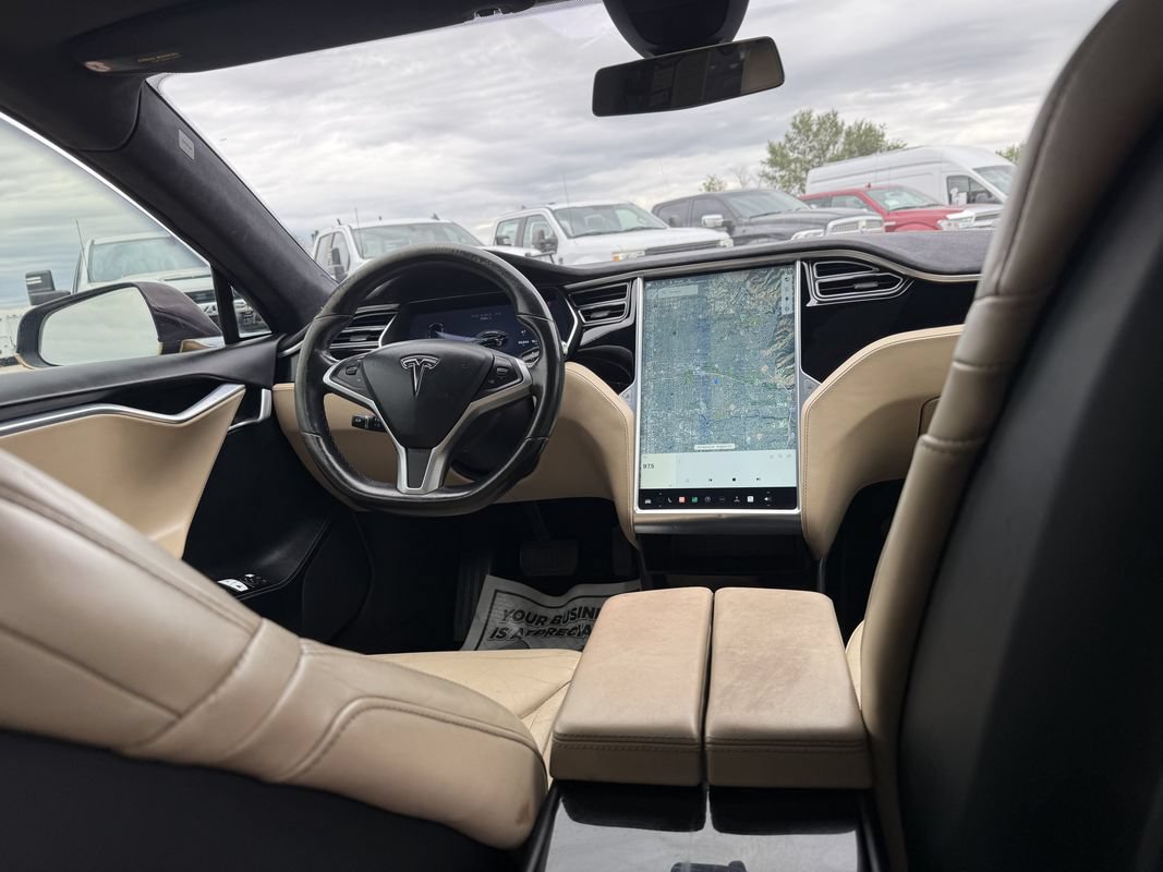 Used 2016 Tesla Model S 70D AWD/4WD image 24