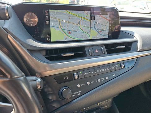 Used 2019 Lexus ES 350 w/ Premium Package FWD image 19