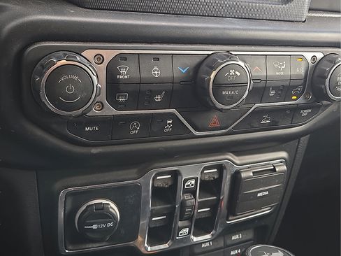 Used 2023 Jeep Wrangler Unlimited Sport AWD/4WD image 14
