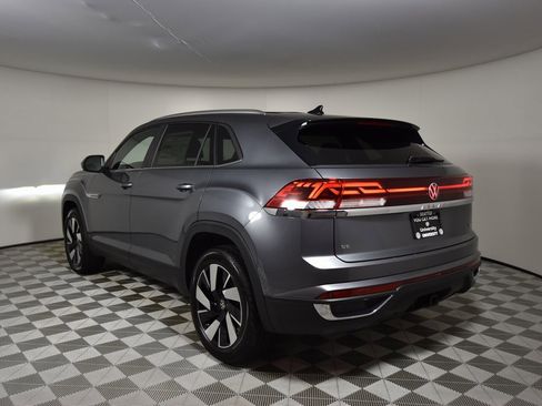 New 2025 Volkswagen Atlas Cross Sport SE image 5