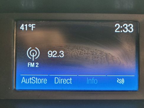 Used 2018 Ford Focus SE image 25