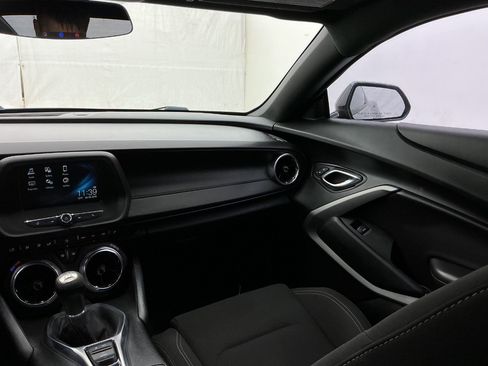 Used 2017 Chevrolet Camaro LT RWD image 24