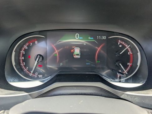 Used 2025 Toyota RAV4 XLE Premium FWD image 19