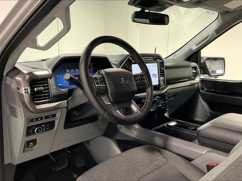 Used 2024 Ford F150 XLT w/ Equipment Group 302A MID RWD image 16