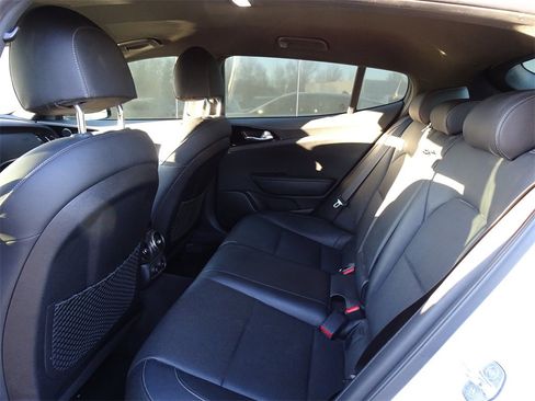 Used 2022 Kia Stinger GT-Line image 12