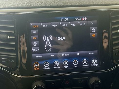 Used 2020 Jeep Grand Cherokee Laredo image 14