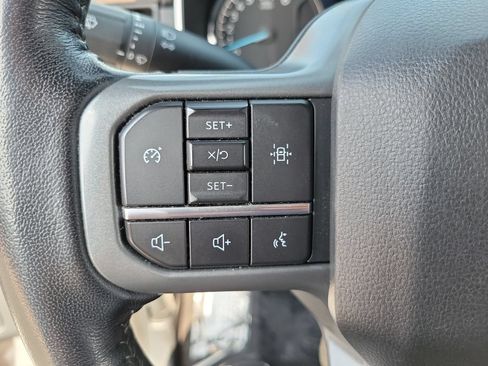Used 2022 Ford F150 XLT w/ Equipment Group 302A High AWD/4WD image 5