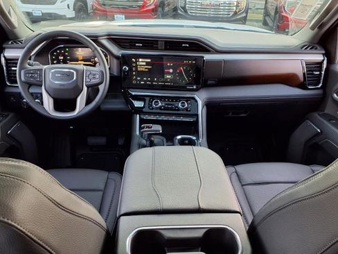 New 2026 GMC Sierra 1500 Denali w/ Denali Reserve Package image 4
