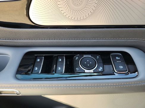 Used 2020 Lincoln Aviator Reserve w/ Equipment Group 202A AWD/4WD image 20