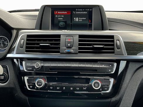 Used 2018 BMW 330e image 6