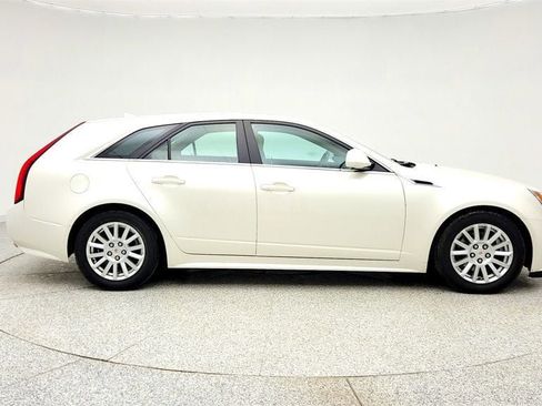 Used 2011 Cadillac CTS Luxury image 6