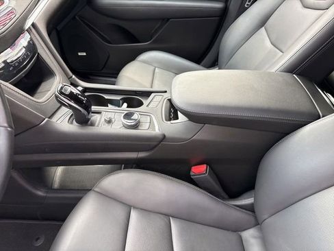 Used 2022 Cadillac XT5 Premium Luxury FWD image 11
